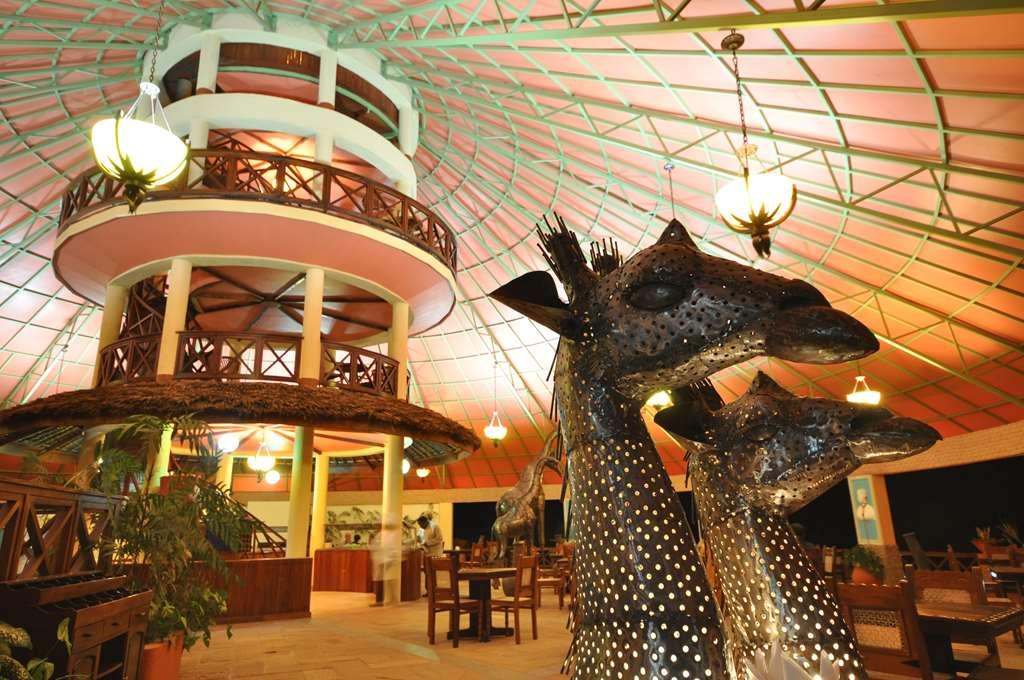 Kilima Safari Camp Hotel Oloitokitok Étterem fotó